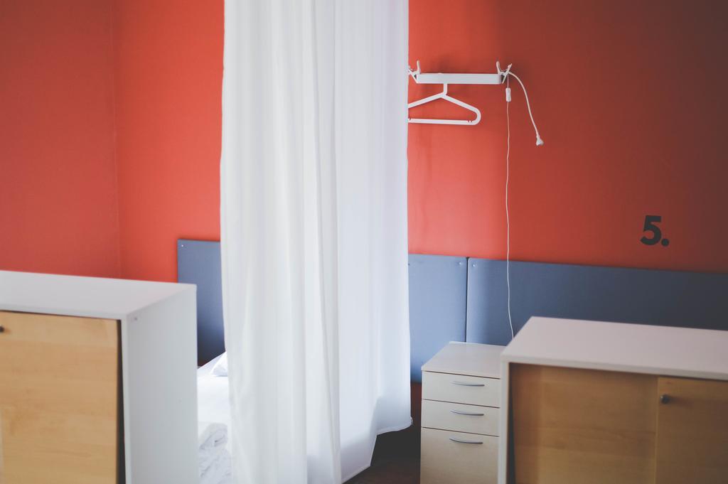 Hostel Jamaika Vilnius Szoba fotó